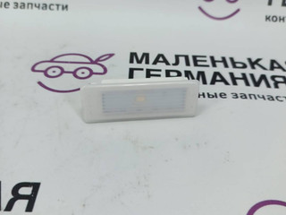 фонарь освещения пространства для ног BMW 5 серия G30/G31 G30 2019, 4.4 л., N63 B44 C, бензин, АКПП, carbonschwarz metallic (416), седан, полный привод, 63319397922, 9397922