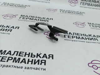 кронштейн (крепление) BMW 5 серия G30/G31 G30 2019, 4.4 л., N63 B44 C, бензин, АКПП, carbonschwarz metallic (416), седан, полный привод, 84109362853, 9362853