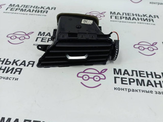 дефлектор обдува салона BMW 5 серия G30/G31 G30 2019, 4.4 л., N63 B44 C, бензин, АКПП, carbonschwarz metallic (416), седан, полный привод, 64229329585, 9329585