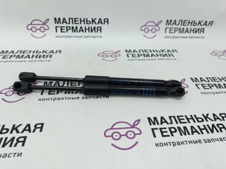 амортизатор капота BMW 5 серия G30/G31 G30 2019, 4.4 л., N63 B44 C, бензин, АКПП, carbonschwarz metallic (416), седан, полный привод, 51237347402, 7347402