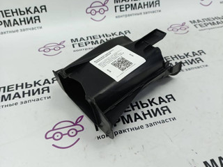 воздуховод тормозной правый BMW 5 серия G30/G31 G30 2019, 4.4 л., N63 B44 C, бензин, АКПП, carbonschwarz metallic (416), седан, полный привод, 51747394666, 7394666