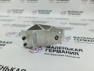 кронштейн (крепление) BMW 5 серия G30/G31 G31 2017, 2.0 л., B48 B20 B, бензин, АКПП, alpinweiss 3 (300), универсал, правый руль, 51117357216, 7357216