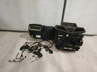 отопитель в сборе (печка) BMW 5 серия G30/G31 G31 2017, 2.0 л., B48 B20 B, бензин, АКПП, alpinweiss 3 (300), универсал, правый руль, 64119869653, 64116997685, 6997685, 64119361728, 9361728