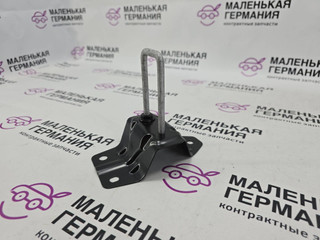 захватный крюк капота BMW X1 F48 2017, 2.0 л., B48 A20 B, бензин, АКПП, синий mediterranblau c10, полный привод, правый руль, 51237435104, 7435104