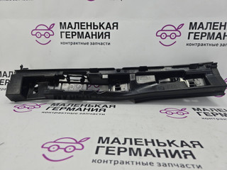 Кронштейн крепления порога BMW X1 F48 2017, 2.0 л., B48 A20 B, бензин, АКПП, синий mediterranblau c10, полный привод, правый руль, 51777332334, 7332334