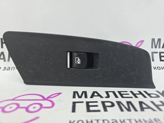 кнопка стеклоподъемника двери задней правой BMW 5 серия G30/G31 G30 2019, 4.4 л., N63 B44 C, бензин, АКПП, carbonschwarz metallic (416), седан, полный привод, 2874701, 61319327031, 9327031, 7410250