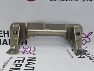кронштейн (крепление) BMW X6 F16 2014, 3.0 л., N55 B30 A, бензин, АКПП, красный, правый руль