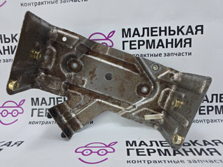 кронштейн (крепление) BMW X6 F16 2014, 3.0 л., N55 B30 A, бензин, АКПП, красный, правый руль