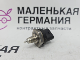 датчик давления топлива Mercedes-Benz E-Класс W212 [рестайлинг] W212 (2013 - 2016), 2.0 л., M 274.920, бензин, синий, седан, задний привод, правый руль, A2781530728, 0261545102