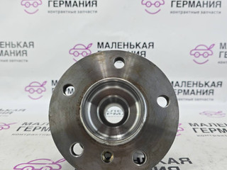 подшипник ступицы BMW X1 F48 2017, 2.0 л., B48 A20 B, бензин, АКПП, синий mediterranblau c10, полный привод, правый руль, 33416851589, F58022306, 6851589