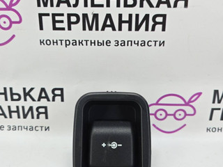гнездо прикуривателя BMW X1 F48 2017, 2.0 л., B48 A20 B, бензин, АКПП, синий mediterranblau c10, полный привод, правый руль, 61346904008, 6904008