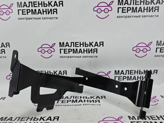 Кронштейн АКБ BMW X6 F16 2014, 3.0 л., N55 B30 A, бензин, АКПП, красный, правый руль, 61217629616, 7629616, 616030C