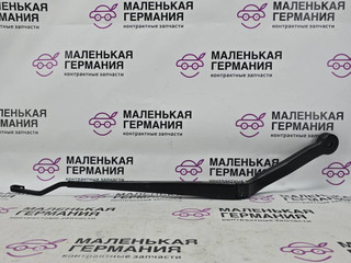 щеткодержатель (поводок стеклоочистителя, дворник) BMW X6 F16 2014, 3.0 л., N55 B30 A, бензин, АКПП, красный, правый руль, 61617304070, 7304070