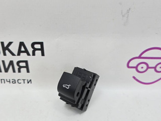 кнопка открытия багажника BMW X6 F16 2014, 3.0 л., N55 B30 A, бензин, АКПП, красный, правый руль, 61319318704, 9318704