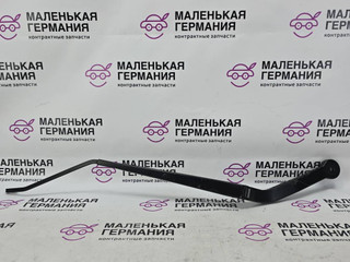 щеткодержатель (поводок стеклоочистителя, дворник) BMW X6 F16 2014, 3.0 л., N55 B30 A, бензин, АКПП, красный, правый руль, 61617304072, 7304072
