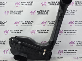 корпус воздушного фильтра BMW X5 F15 2014, 3.0 л., N57 D30 A, дизель, АКПП, mineralweiss metallic (a96), полный привод, правый руль, 13718573869, 8573869