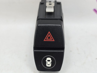 кнопка аварийной сигнализации BMW X5 F15 2014, 3.0 л., N57 D30 A, дизель, АКПП, mineralweiss metallic (a96), полный привод, правый руль, 61319354186, 9354186, 61319313543, 9313543, 61319317217, 9317217