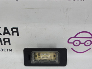 подсветка номера BMW X5 F15 2014, 3.0 л., N57 D30 A, дизель, АКПП, mineralweiss metallic (a96), полный привод, правый руль, 63267193293, 7193293