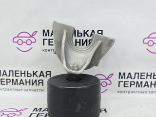 крепление стабилизатора / втулки стабилизатора BMW 5 серия G30/G31 G31 2017, 2.0 л., B48 B20 B, бензин, АКПП, alpinweiss 3 (300), универсал, правый руль, 33556885789, 6885789, 1721475A