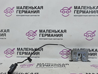 замок капота BMW X5 F15 2013, 3.0 л., N57 D30 A, дизель, АКПП, mineralweiss metallic (a96), внедорожник 5 дв., полный привод, правый руль, 51237308068, 7308068