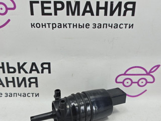 насос (моторчик) омывателя стекла BMW X1 F48 2016, 2.0 л., B47 C20 A, дизель, АКПП, alpinweiss 3 (300), передний привод, правый руль, 67127388349, 7388349