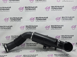 патрубок воздушного фильтра BMW X1 F48 2017, 2.0 л., B48 A20 B, бензин, АКПП, alpinweiss 3 (300), полный привод, правый руль, 13717619268, 7619268, 1132967, 1105885