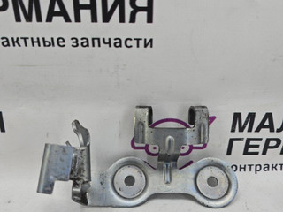 кронштейн (крепление) BMW 6 серия F06/F12/F13 2012, 4.4 л., N63 B44 B, бензин, АКПП, alpinweiss 3 (300), хетчбэк 5 дв., задний привод, правый руль, 6784637, 34526784637