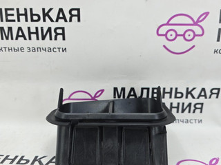 заглушка BMW 6 серия F06/F12/F13 2012, 4.4 л., N63 B44 B, бензин, АКПП, alpinweiss 3 (300), хетчбэк 5 дв., задний привод, правый руль, 64316987610, 6987610