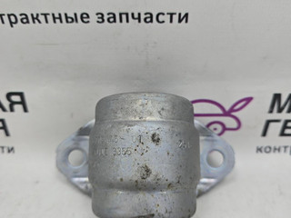 крепление стабилизатора / втулки стабилизатора BMW 6 серия F06/F12/F13 2012, 4.4 л., N63 B44 B, бензин, АКПП, alpinweiss 3 (300), хетчбэк 5 дв., задний привод, правый руль, 33556775445, 6775445
