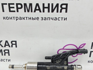 форсунка BMW X1 F48 2017, 2.0 л., B48 A20 B, бензин, АКПП, alpinweiss 3 (300), полный привод, правый руль, 13537639990, 7639990