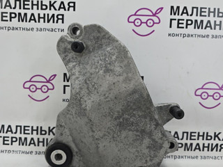 кронштейн двигателя Mercedes-Benz A-Класс W176 2013, 2.0 л., M 270.920, бензин, робот, серый, хетчбэк 5 дв., передний привод, правый руль, A2702230002