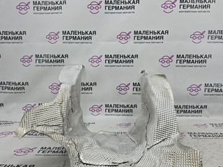 тепловой экран глушителя Mercedes-Benz A-Класс W176 2013, 2.0 л., M 270.920, бензин, робот, серый, хетчбэк 5 дв., передний привод, правый руль, A2466820771