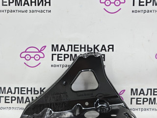 крепление аккумулятора Mercedes-Benz A-Класс W176 2013, 2.0 л., M 270.920, бензин, робот, серый, хетчбэк 5 дв., передний привод, правый руль, A2466200514