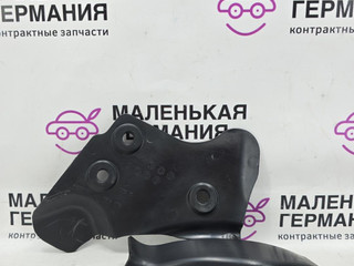 щиток, защищающий от ударов камней BMW X6 E71/E72 E71 2009, 3.0 л., N54 B30 A, бензин, серебро, правый руль, 33316782521, 6782521