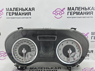 щиток приборов (приборная панель) Mercedes-Benz A-Класс W176 2013, 2.0 л., M 270.920, бензин, робот, серый, хетчбэк 5 дв., передний привод, правый руль, A1769008901