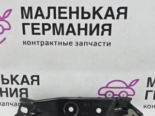 крепление ( кронштейн ) крыла Mercedes-Benz A-Класс W176 2013, 2.0 л., M 270.920, бензин, робот, серый, хетчбэк 5 дв., передний привод, правый руль, A1766280214