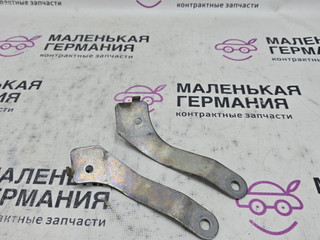 кронштейн (крепление) Mercedes-Benz A-Класс W176 2013, 2.0 л., M 270.920, бензин, робот, серый, хетчбэк 5 дв., передний привод, правый руль