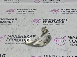 крепление катализатора BMW 5 серия G30/G31 G30 2019, 4.4 л., N63 B44 C, бензин, АКПП, carbonschwarz metallic (416), седан, полный привод, 8671520, 18328671520