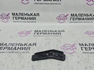 крепление ( кронштейн ) крыла BMW X1 F48 2016, 2.0 л., B47 C20 A, дизель, АКПП, alpinweiss 3 (300), передний привод, правый руль, 51117354768, 7354768