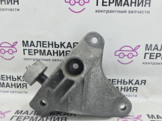 кронштейн двигателя BMW 5 серия F07/F10/F11 2010, 3.0 л., N55 B30 A, бензин, АКПП, 22116777605, 6777605, 6788421