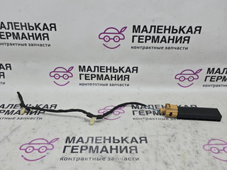 Антенна системы комфортного доступа Volkswagen Passat B8 2015, 1.8 л., CJSA, бензин, робот, 2t/c9x чёрный перламутр, седан, правый руль, 5Q0962131, 8K09737029