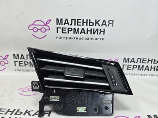дефлектор обдува салона Volkswagen Passat B8 2015, 1.8 л., CJSA, бензин, робот, 2t/c9x чёрный перламутр, седан, правый руль, 3G2819702