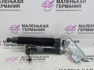 амортизатор крышки багажника (3-5 двери) Volkswagen Passat B8 2015, 1.8 л., CJSA, бензин, робот, 2t/c9x чёрный перламутр, седан, правый руль, 3G5827851, 3G5827851A, 3G582785104S