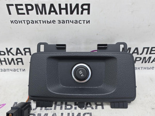 прикуриватель Audi A5 F5 2018, 2.0 л., CVKB, бензин, АКПП, белый металлик 2y / s9r, хетчбэк 5 дв., правый руль, 8W0863324, 4G0919321A, 4M0919340, 4M0919309