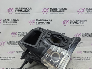 корпус воздушного фильтра Audi A5 F5 2018, 2.0 л., CVKB, бензин, АКПП, белый металлик 2y / s9r, хетчбэк 5 дв., правый руль, 8W0133835Q
