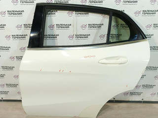 дверь задняя левая Mercedes-Benz GLA-Класс X156 2014, 2.0 л., M 270.920, бензин, робот, белый calcite white (650u), хетчбэк 5 дв., полный привод, правый руль, A1567300105
