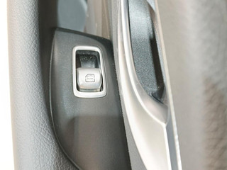 кнопка стеклоподъемника двери задней правой Mercedes-Benz E-Класс W213/S213/C238/A238 2018, 2.0 л., M 274.920, бензин, АКПП, 149 polar white или polarweiss, седан, задний привод, правый руль, A2137372000