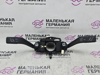 переключатель подрулевой (стрекоза) Volkswagen Golf GTI 6 поколение 2011, 2.0 л., CCZB, бензин, робот, b4/b9a белый, хетчбэк 5 дв., передний привод, правый руль, 5K0953507AF, 5K0953513K