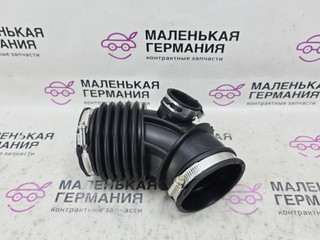 патрубок воздушного фильтра BMW 5 серия G30/G31 G30 2018, 2.0 л., B48 B20 A, бензин, АКПП, a96 mineral-weiss metallic, седан, задний привод, правый руль, 13718663614, 8663614