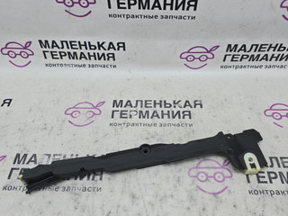 кронштейн (крепление) BMW 5 серия G30/G31 G30 2018, 2.0 л., B48 B20 A, бензин, АКПП, a96 mineral-weiss metallic, седан, задний привод, правый руль, 61139334790, 9334790